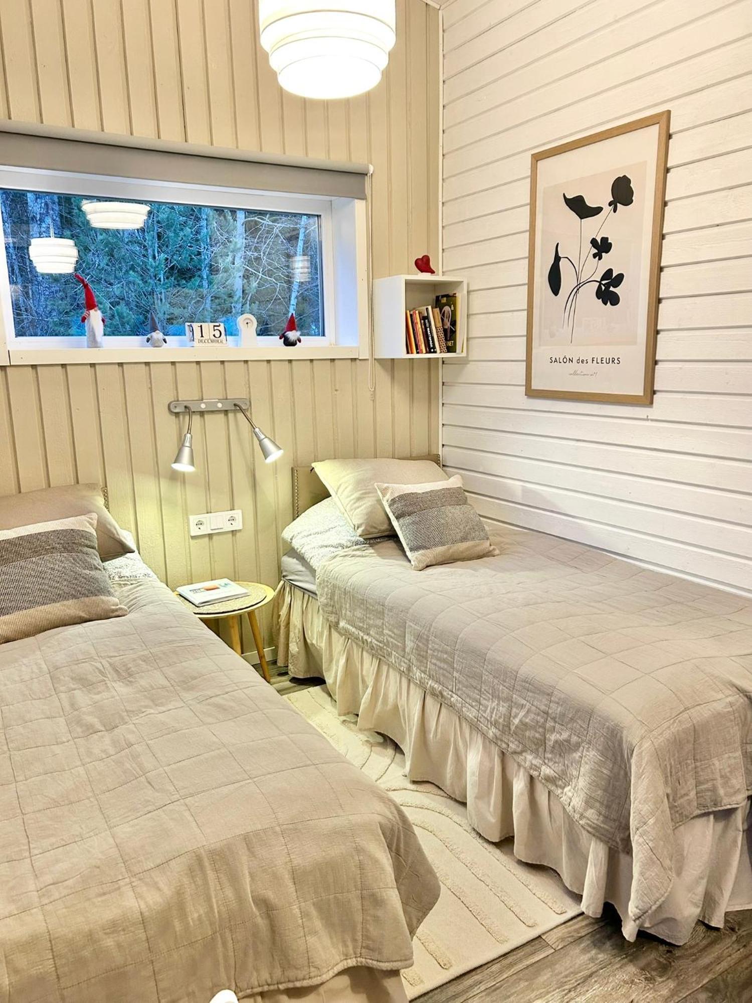 Lilla Huset Bed & Breakfast - Countryside Guesthouse, Free Parking 厄勒布鲁 外观 照片